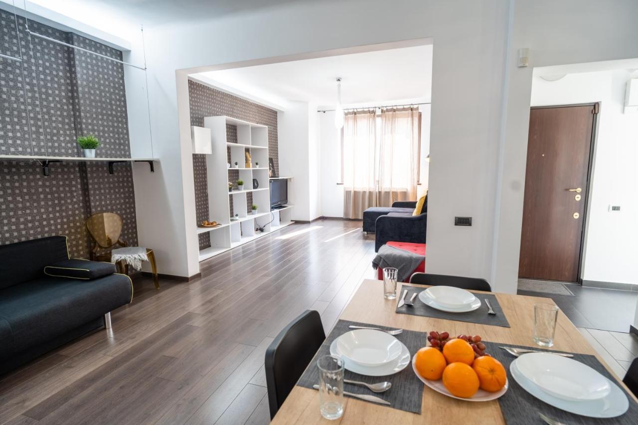 Cozy & Spacious Flat Near Victoriei Square بوخارست المظهر الخارجي الصورة